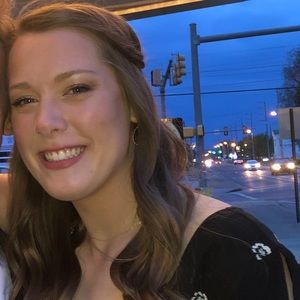 Meet your Posher, Erin